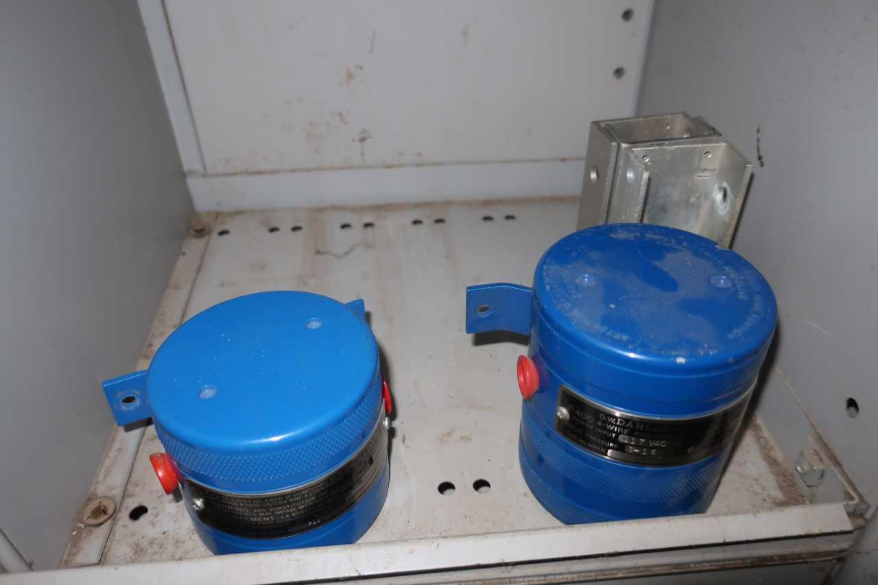 CONTENTS OF CABINET, ASSORTED INSTRUMENTATION, PRESSURE TRANSMITTERS, ANALYZERS, ACTUATORS, ROSEMOUNT, HONEYWELL, MASONEILAN, MILLTRONICS, FISHER - INSTRUMENTATION