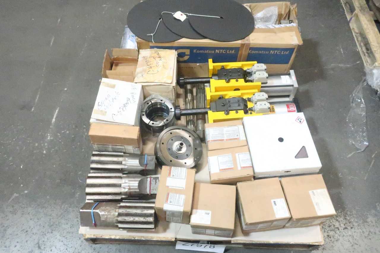 1 PALLET OF ASSORTED TOOLING- REAMERS, GRINDING DISKS, PASCAL CLAMPS, CUT OFF REELS- PASCAL, NORTON, KOMATSU - ELECTRIC POWER TOOLS