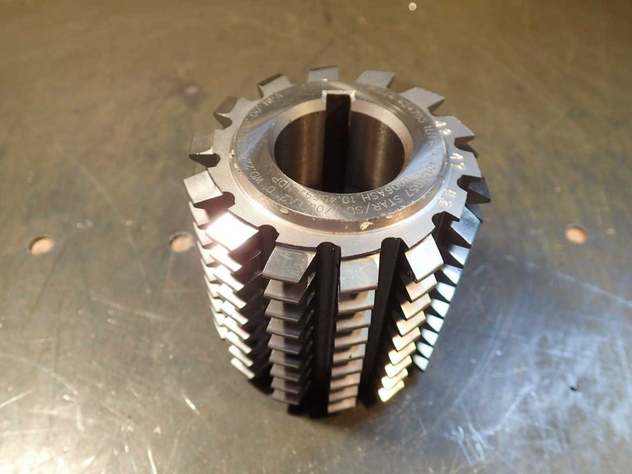 Star/SU Gear Hob Cutter 20-Degree CIA 10.45692 NDP M4 3x3x1.25 - MILLING TOOLS