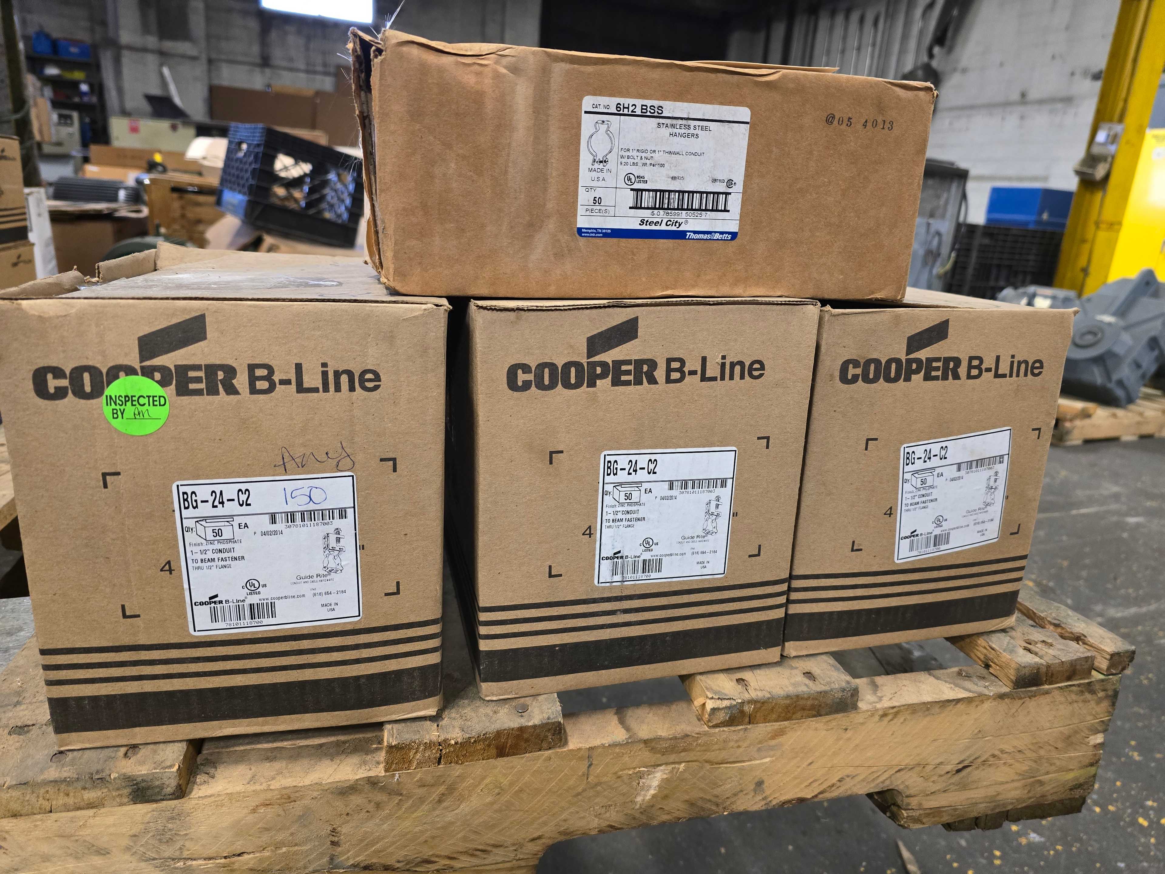 LOT OF COOPER CONDUIT TO BEAM FASTENERS & THOMAS & BETTS STAINLESS CONDUIT HANGERS - INDUSTRIAL PARTS LOT OF COOPER CONDUIT TO BEAM FASTENERS & THOMAS & BETTS STAINLESS CONDUIT HANGERS - INDUSTRIAL PARTS