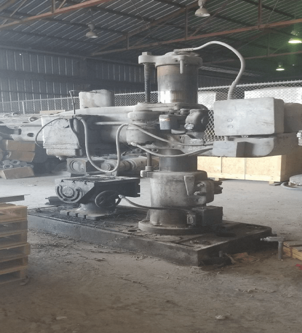 Carlton Radial Arm Drill - RADIAL ARM DRILLING MACHINES