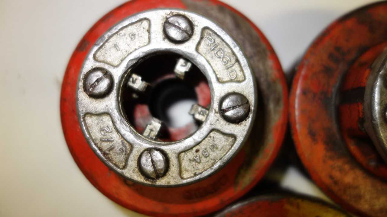 LOT OF 3 RIDGID 1/2 IN DIE HEADS - ELECTRIC POWER TOOLS