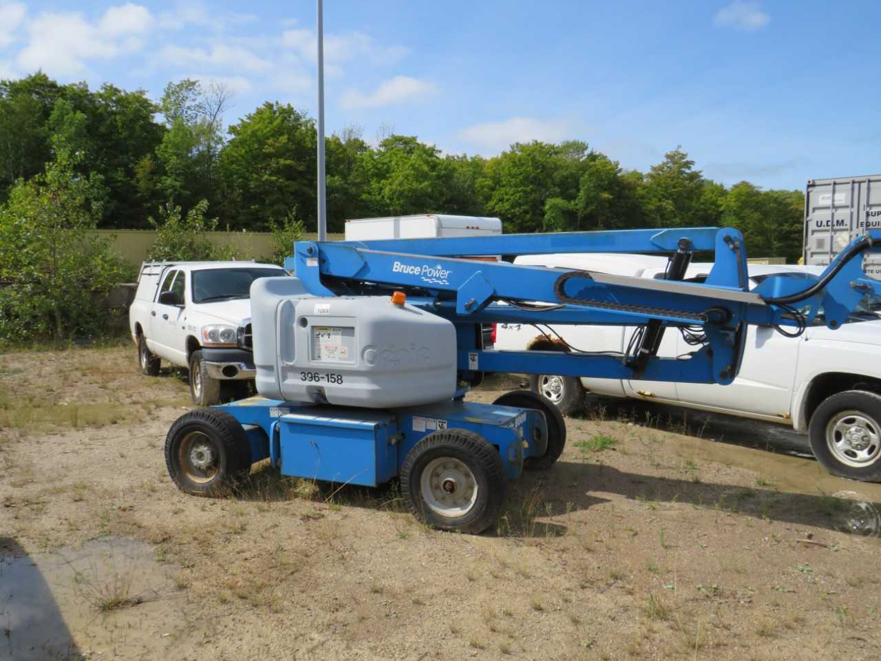 2002 Genie Z-45/25J, 620 HOURS - BOOM LIFTS