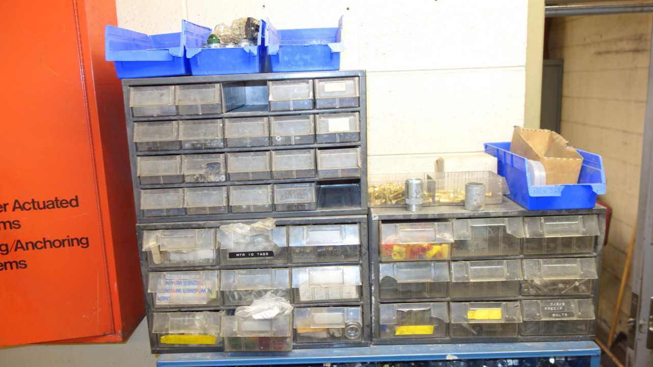 PIGEON HOLE SHELVING WITH FASTENERS - MISCELLANEOUS