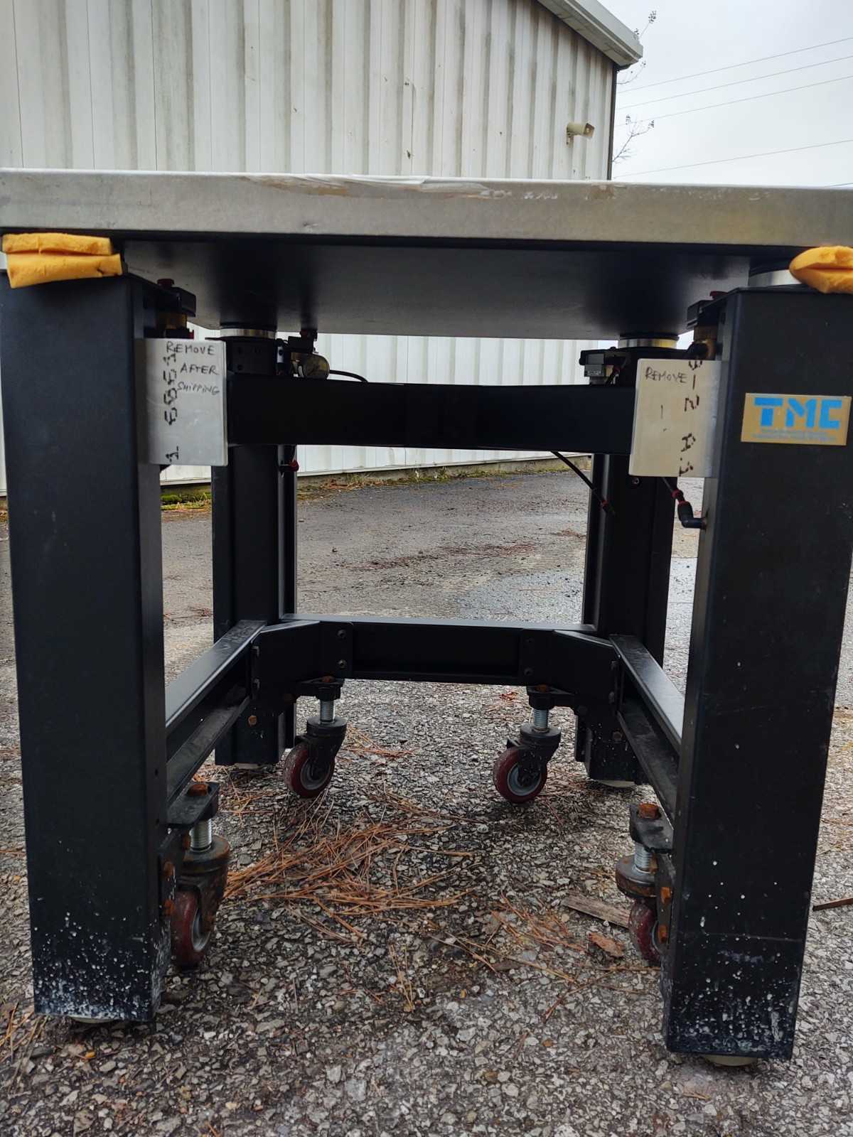 Microscope air isolation table - by Technical Manufacturing Table - PLANT & FACILITY