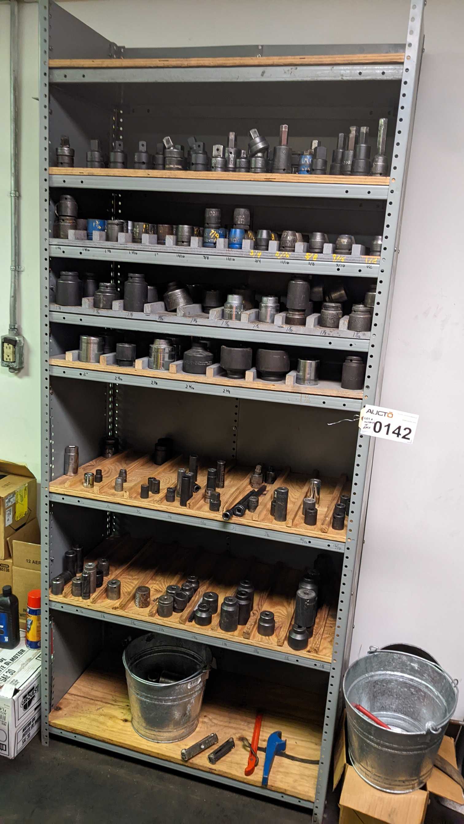 LOT OF CONTENTS ON RACK - ELECTRIC POWER TOOLS LOT OF CONTENTS ON RACK - ELECTRIC POWER TOOLS