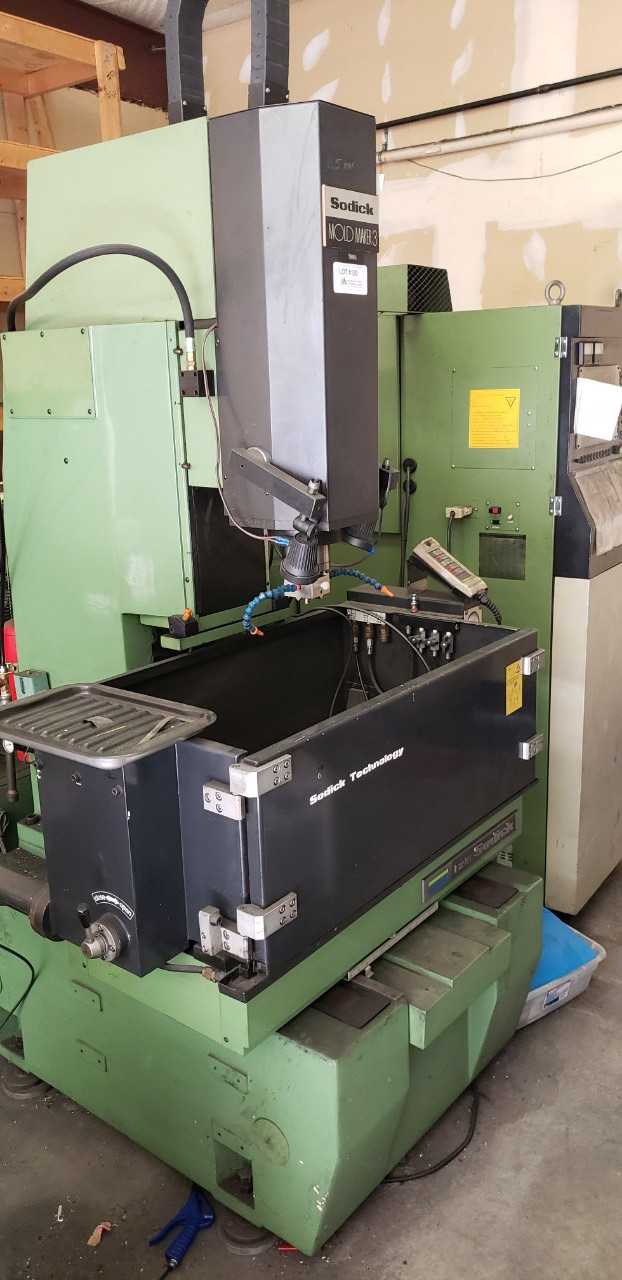 1996 Sodick Model Maker 3 Die Sinker EDM - Not Running - MACHINING ACCESSORIES & TOOLING 1996 Sodick Model Maker 3 Die Sinker EDM - Not Running - MACHINING ACCESSORIES & TOOLING