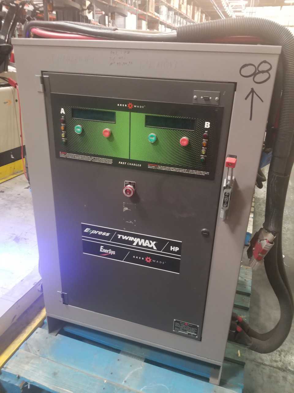 2007 Aker Wade Twinmax 20 charger, Livermore, CA - MATERIAL HANDLING