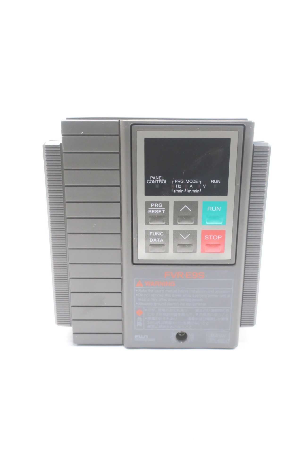 NEW FUJI FVR0.4E9S-4 380-480V-AC 0.2-400HZ 380-415V-AC 0.4KW AC VFD DRIVE - MOTOR DRIVES