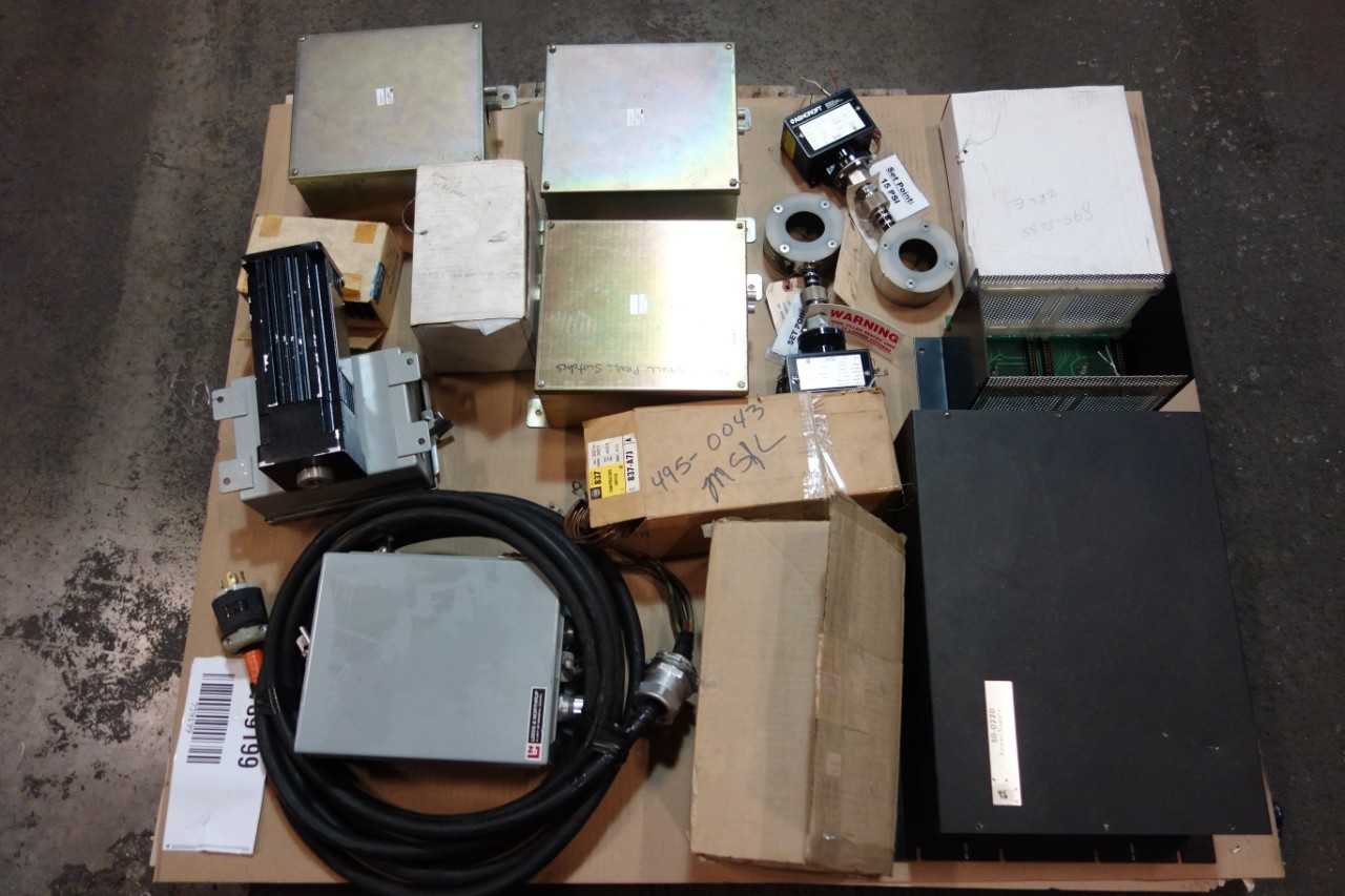 1 PALLET OF ASSORTED PRESSURE TRANSMITTERS, SERVO MOTOR, CHASSIS RACK- ALLEN BRADLEY, SIEMENS, WESTINGHOUSE - INSTRUMENTATION