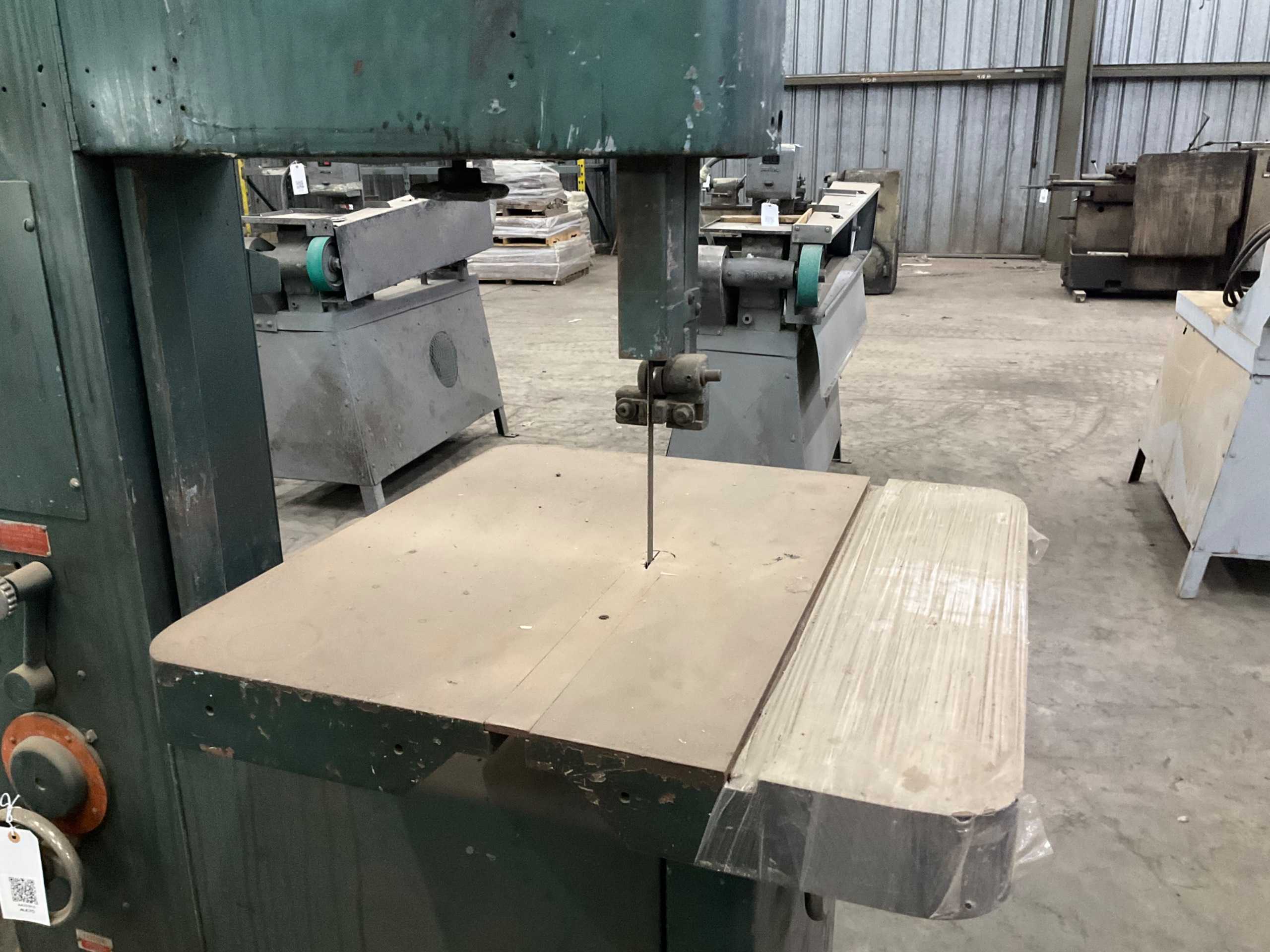 POWERMATIC 87 VERTICAL BAND SAW