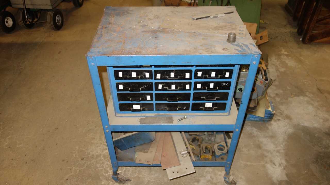MOBILE ROLLING WORK TABLE WITH PUNCHES AND DIES FOR IRON WORKER