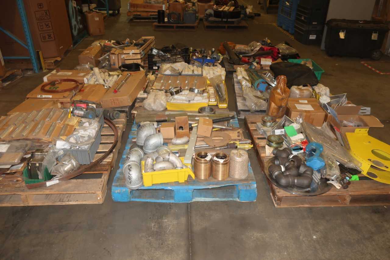 9 PALLETS OF ASSORTED EQUIPMENT VALVE PARTS POWER TRANSMISSION PUMP PARTS - VALVES