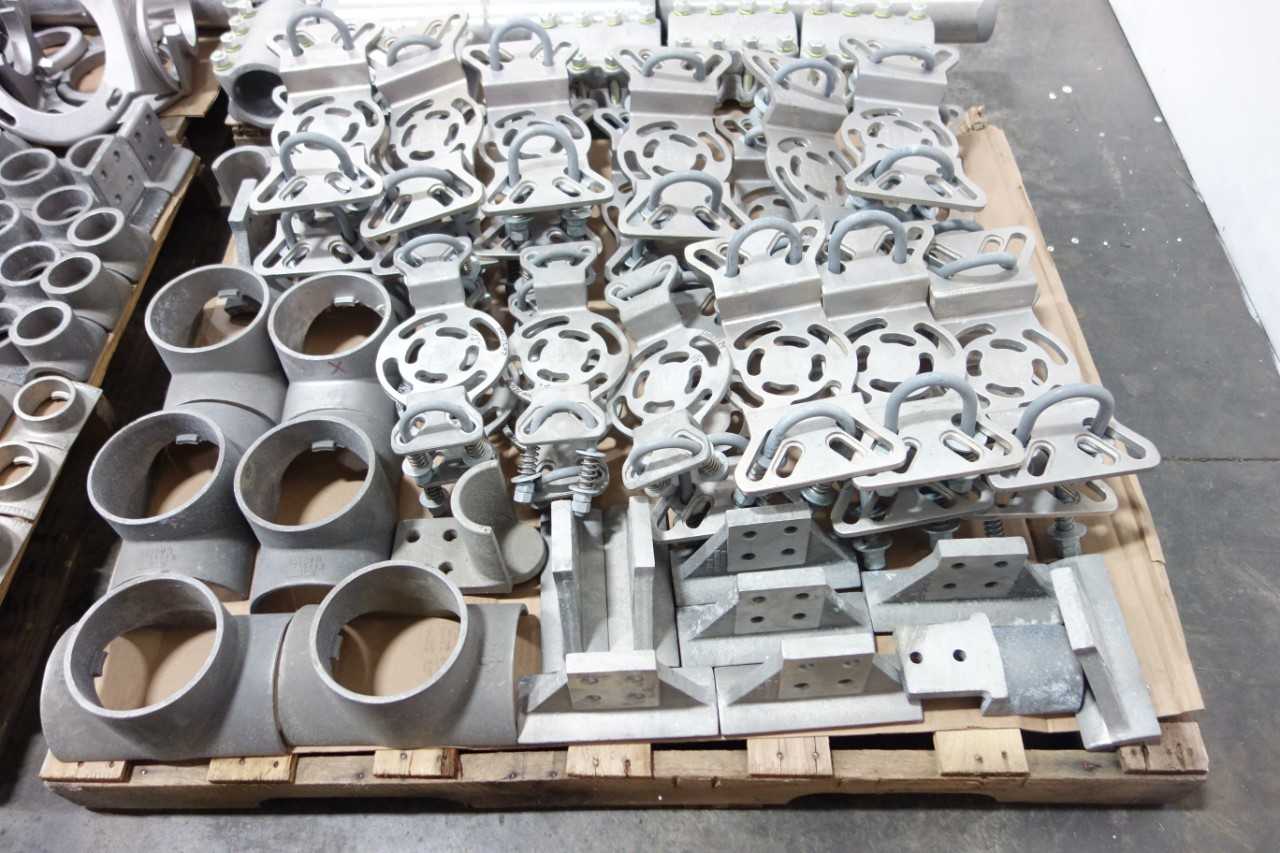 4 PALLETS OF ASSORTED CONDUIT FITTINGS - CONDUIT FITTING