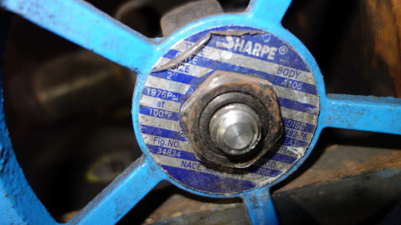 LOT OF ASSORTED VALVES, FITTINGS WITH WOOD SHELVING - SHELVING
