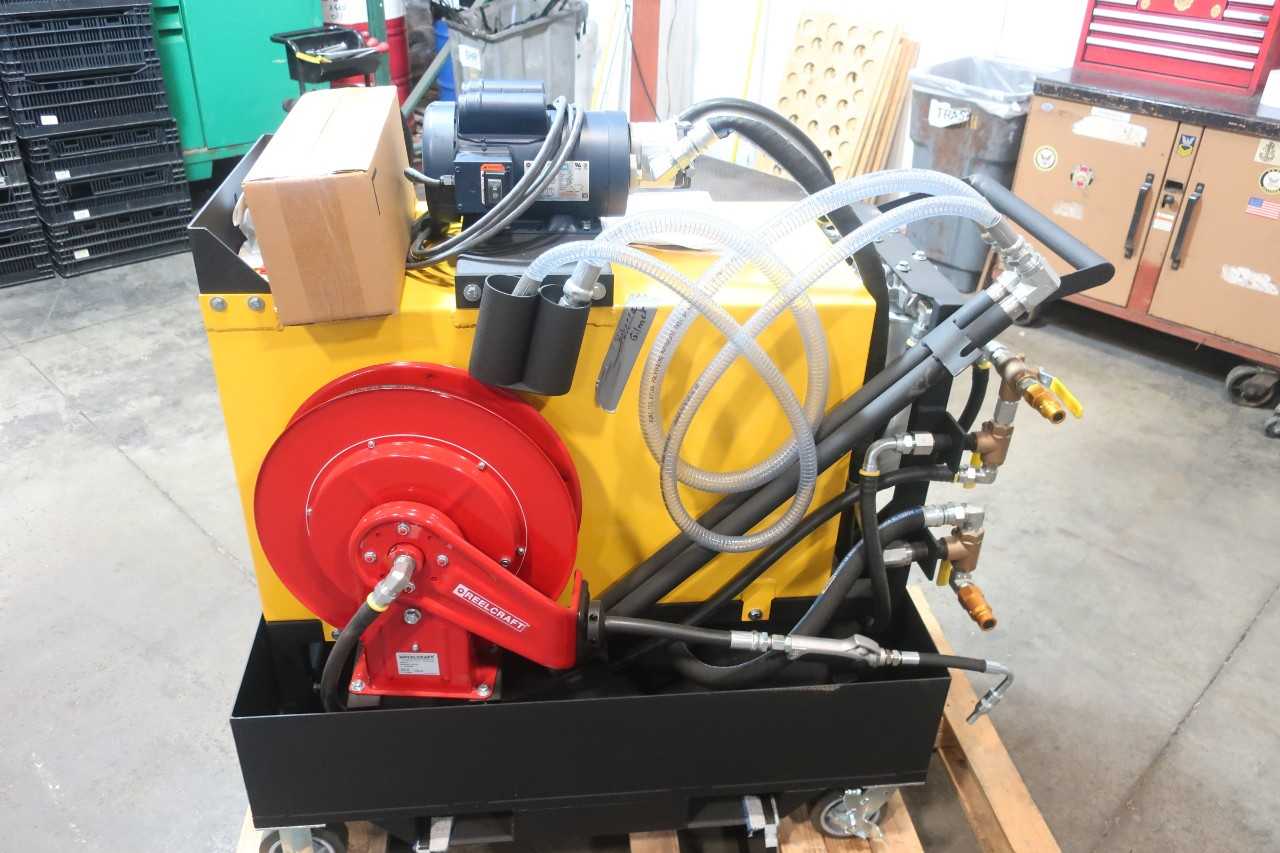 OILSAFE YELLOW ADVANCED FLUID HANDLING CART - ROLLING CARTS