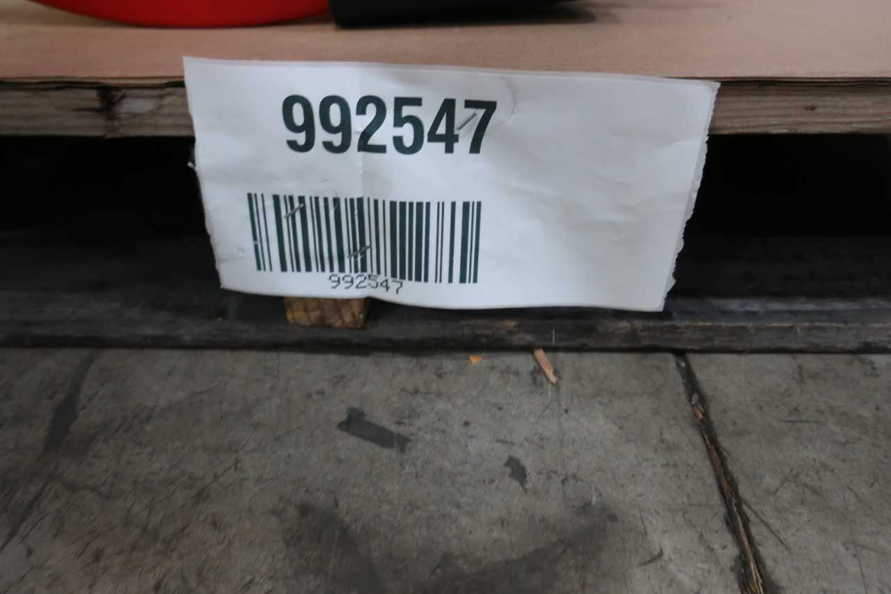 PALLET OF 2 MACRON HOSE REELS - HOSE
