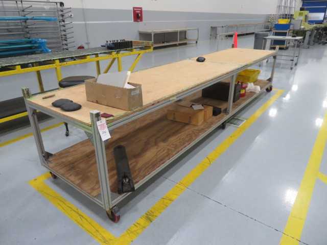 Aluminum Table on wheels - MISCELLANEOUS
