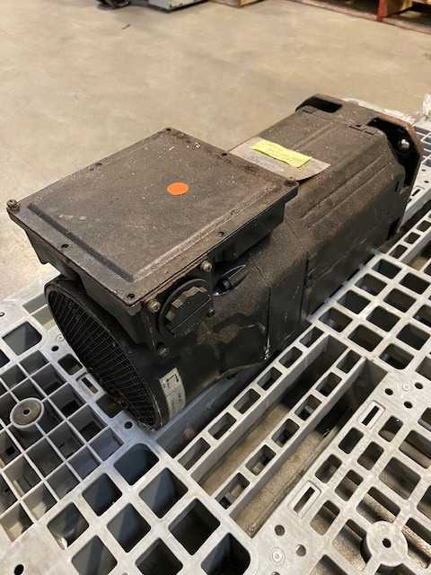 Fanuc Servo Motor Model A06B-1006-B100 - Used - Bench Tested - Pulled from Surplus Stock - SERVO