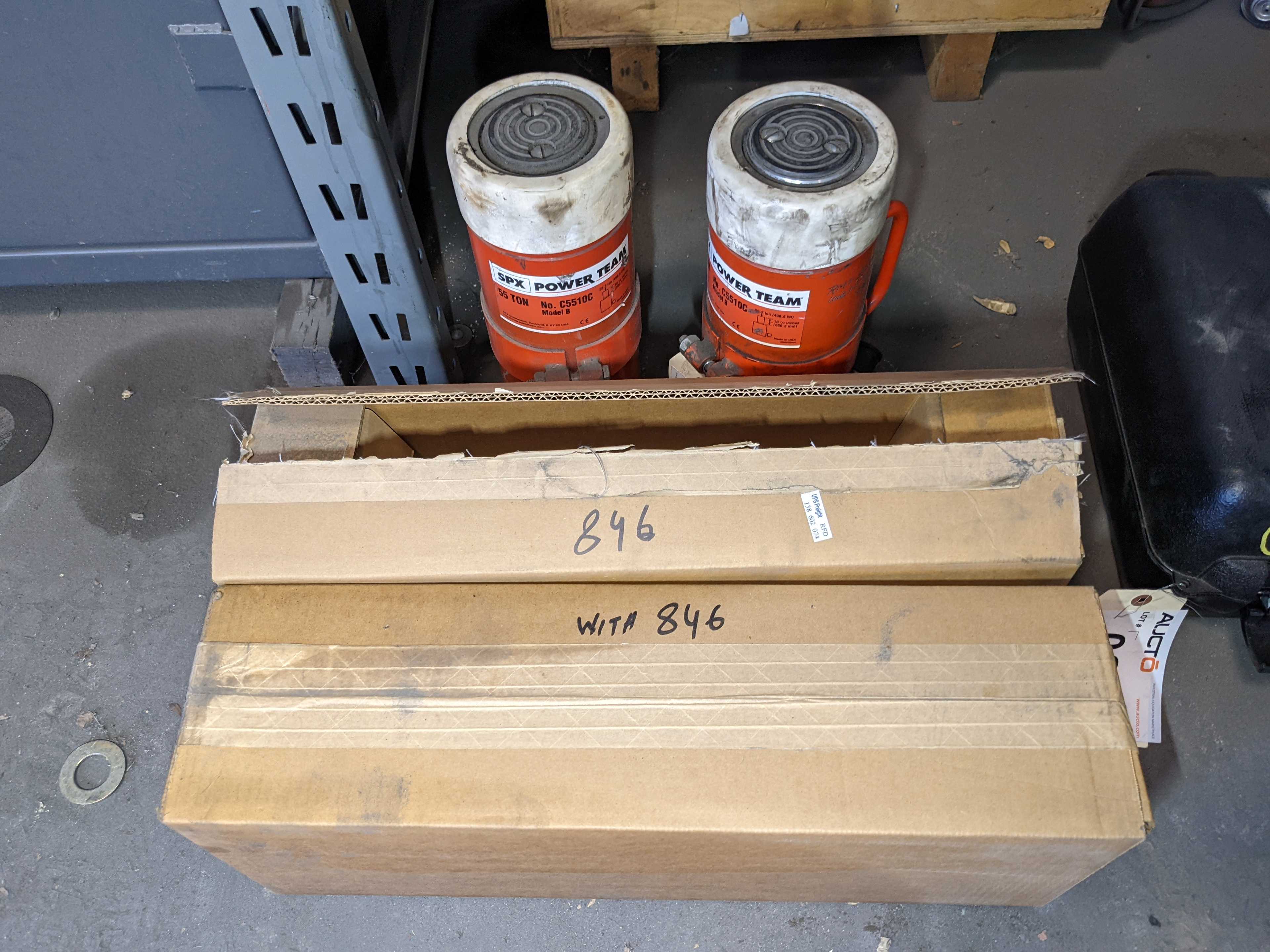 LOT OF FOUR ASSORTED - HYDRAULIC PARTS