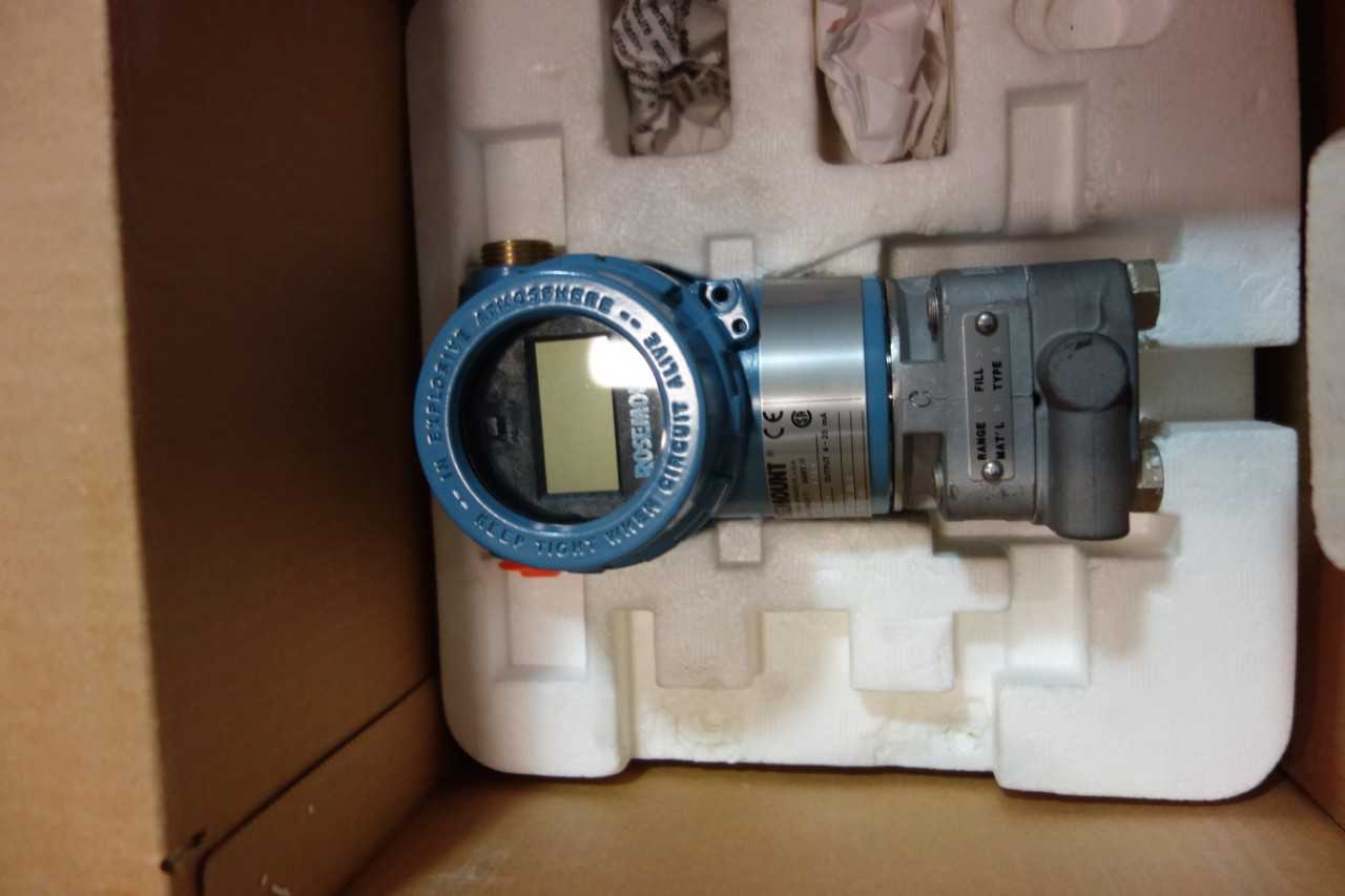 1 LOT OF ROSEMOUNT PRESSURE TRANSMITTER, PRESSURE FLOW METER - INSTRUMENTATION