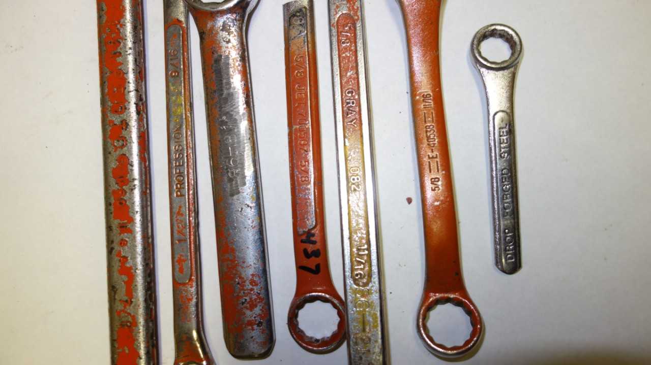 LOT OF 7 ASSORTED CLOSED END BOX WRENCHES - HAND TOOLS