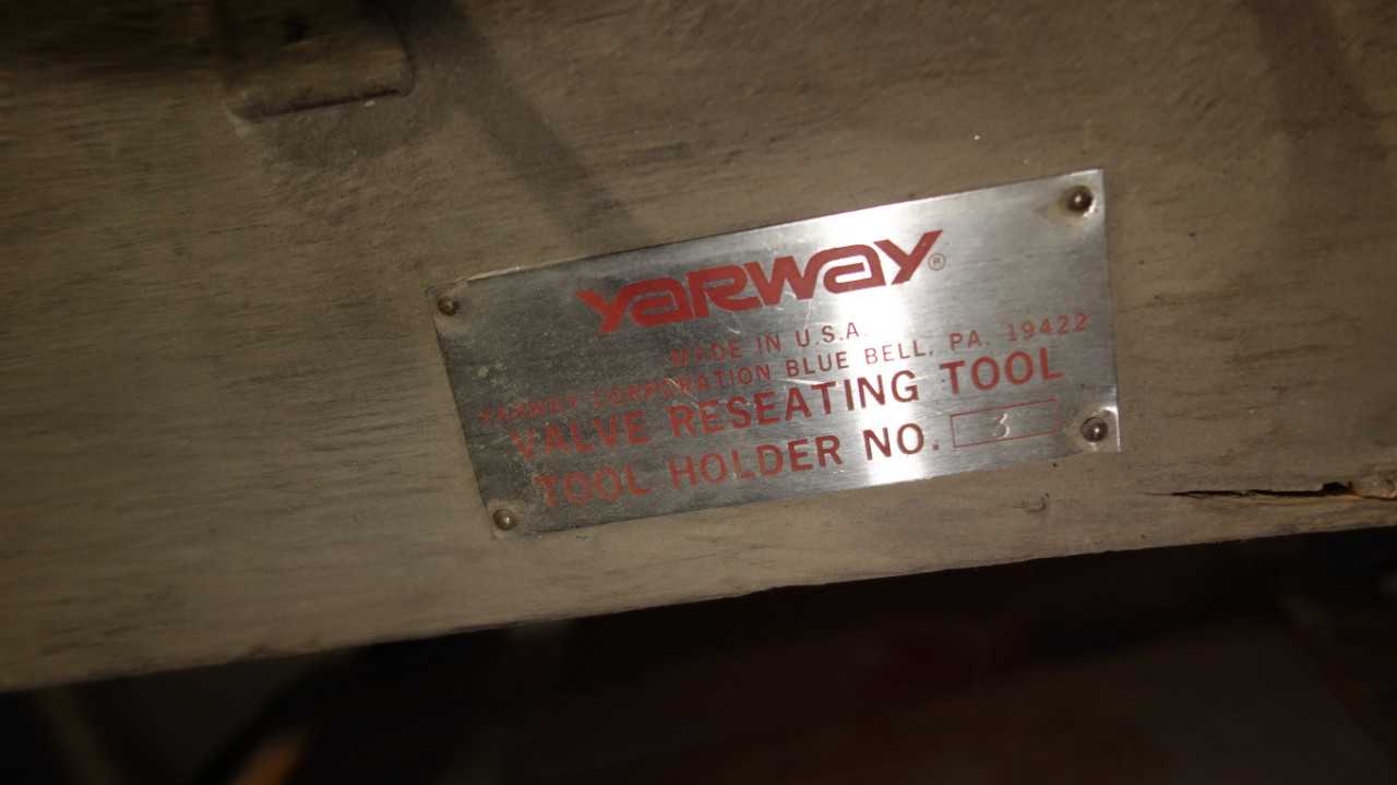 SKID OF YARWAY VALVE RESEALING KITS - VALVES