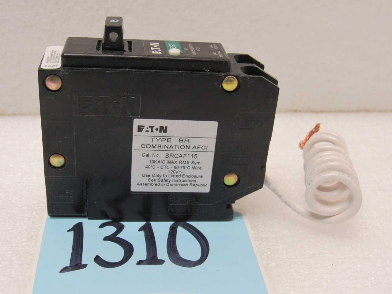 LOT OF EATON RESIDENTAL BREAKERS - MISCELLANEOUS