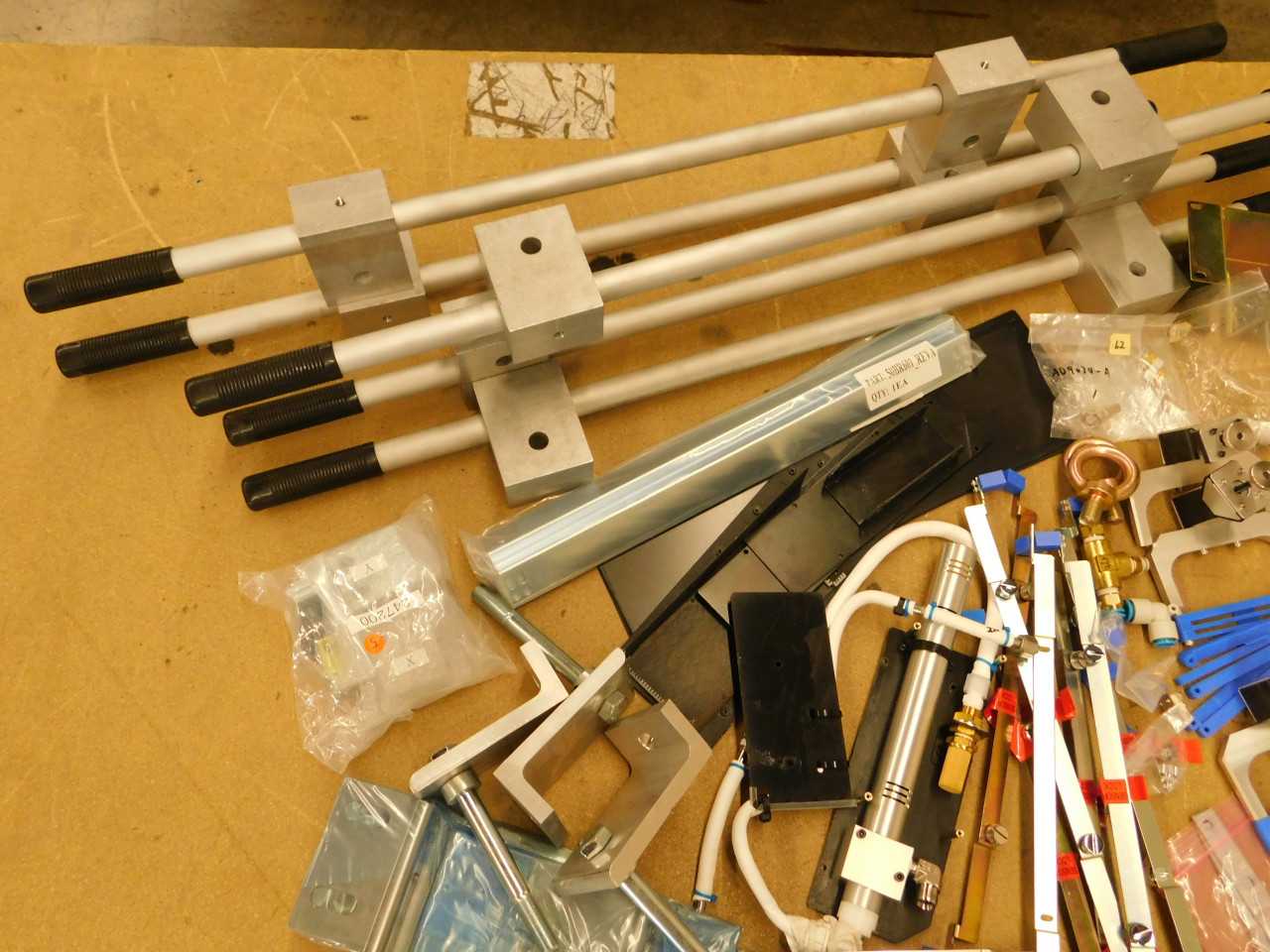 Lot of Assorted Metal - HAND TOOLS