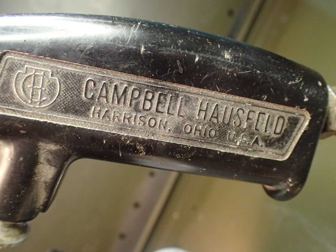 2 Piece Lot of Campbell-Hausfield HVLP Paint Sprayer Guns w/ Aluminum Quart Pots - INDUSTRIAL PARTS