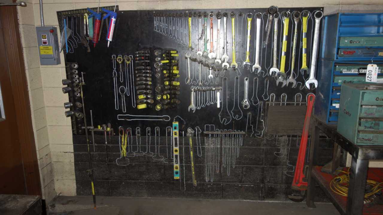 CONTENTS OF WALL - WRENCHES, SOCKETS - MISCELLANEOUS