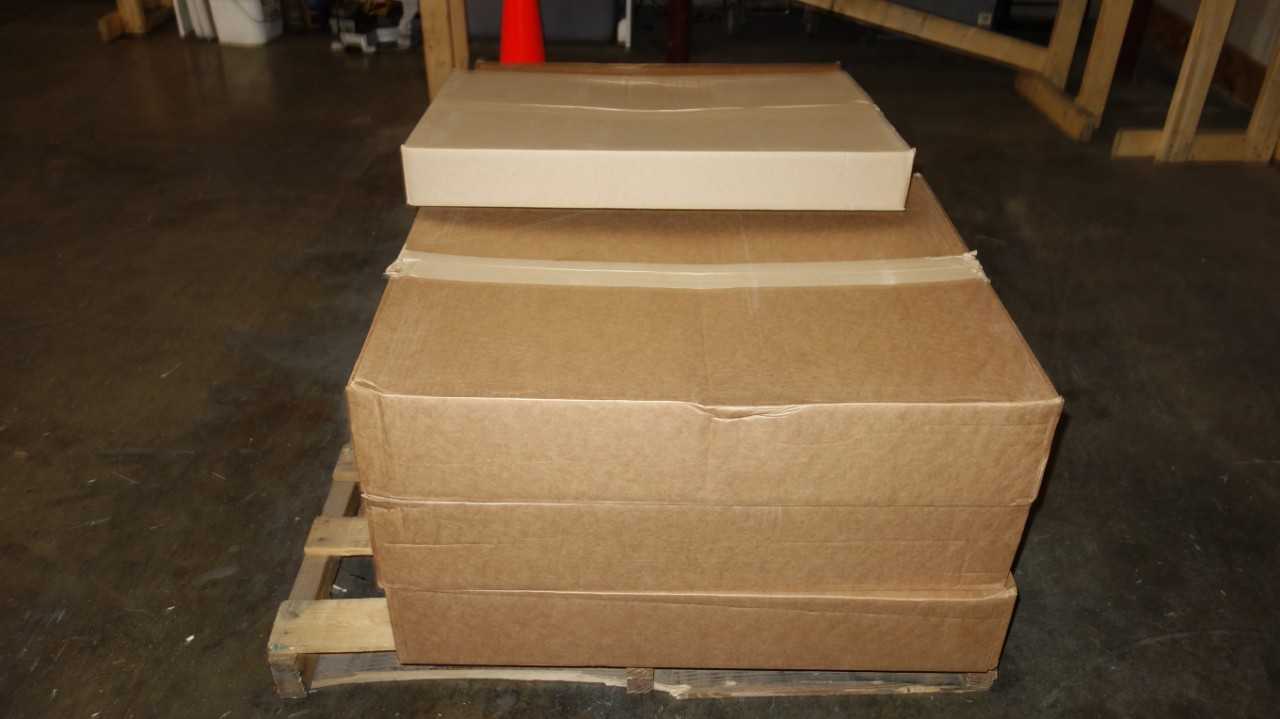 1 PALLET OF ASSORTED BR INTERIOR MAIN BREAKER PANELS - CIRCUIT BREAKERS