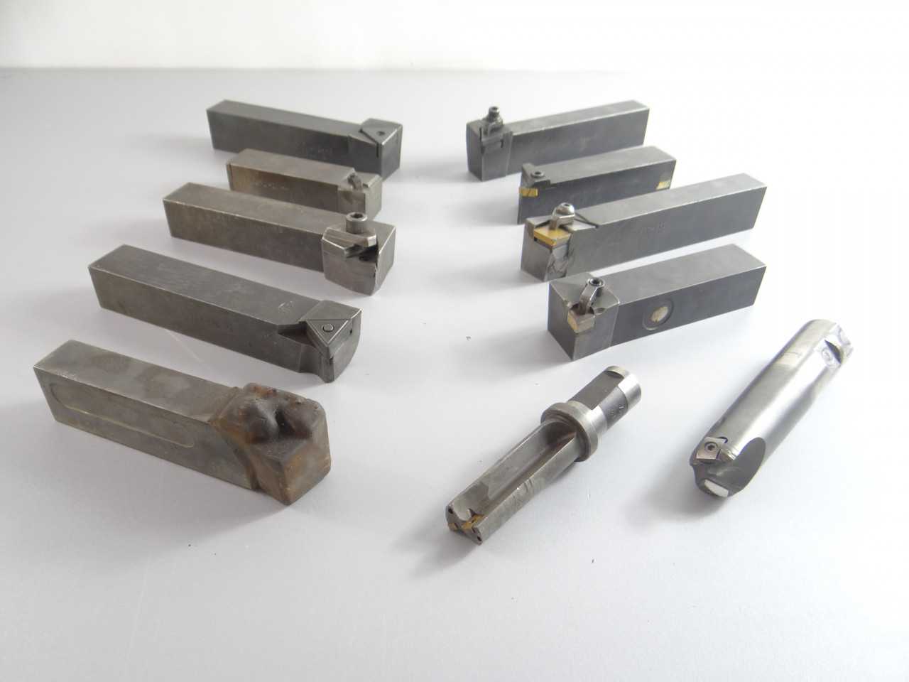 Lot Of Assorted Indexable Tool Holders Plus Drill And Ball Nose End Mill - MISCELLANEOUS