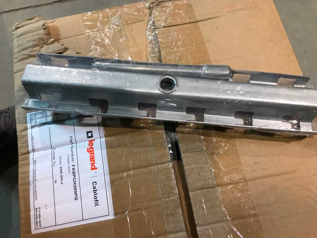 LEGRAND CABLE TRAY HANGER (QTY 4 X10 = 40) - ELECTRICAL COMPONENTS