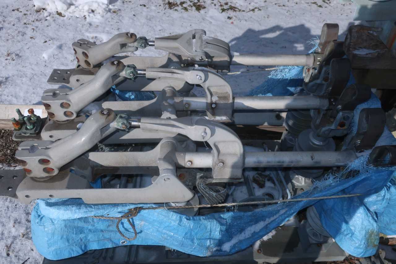 LOT OF ASSORTED AIR BREAK SWITCHES - ELECTRICAL COMPONENTS