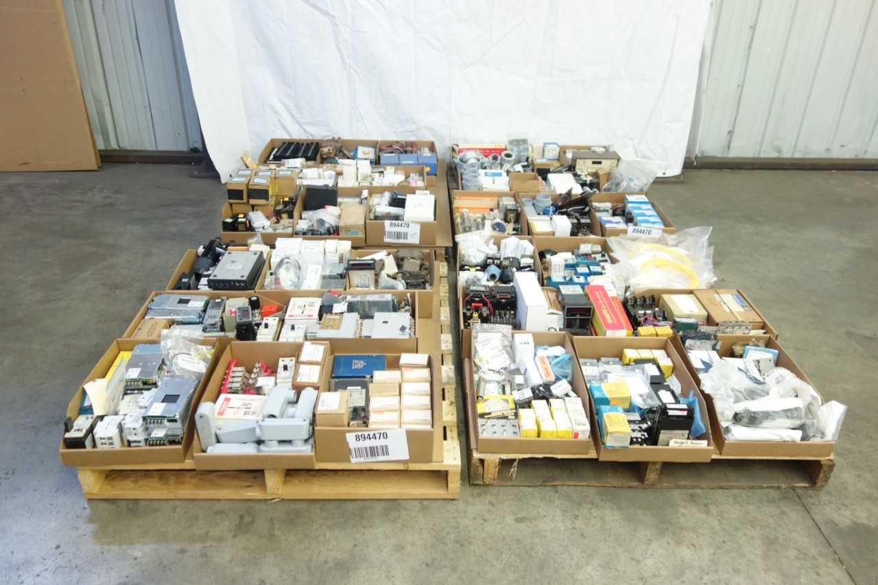 4 PALLETS OF ASSORTED ELECTRICAL CONTROLS - ELECTRICAL COMPONENTS