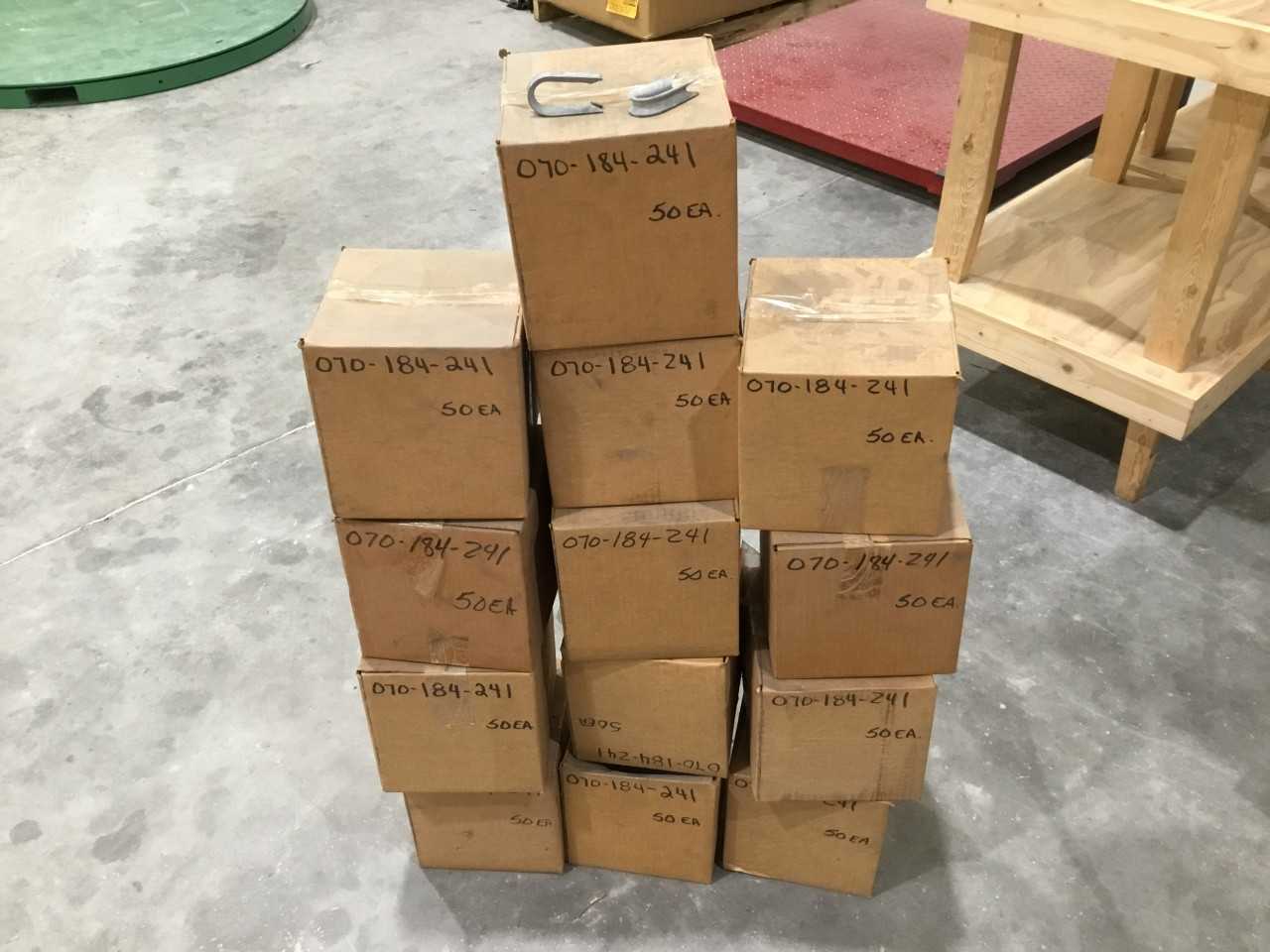 Lot of Construction and Transmission Accessories - TRAILER MOUNTED EQUIPMENT