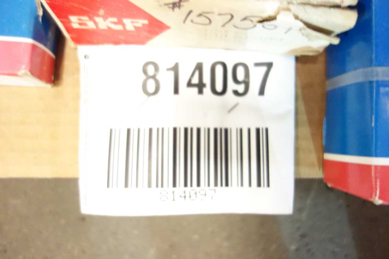 LOT OF ASSORTED SKF BEARINGS - BEARINGS
