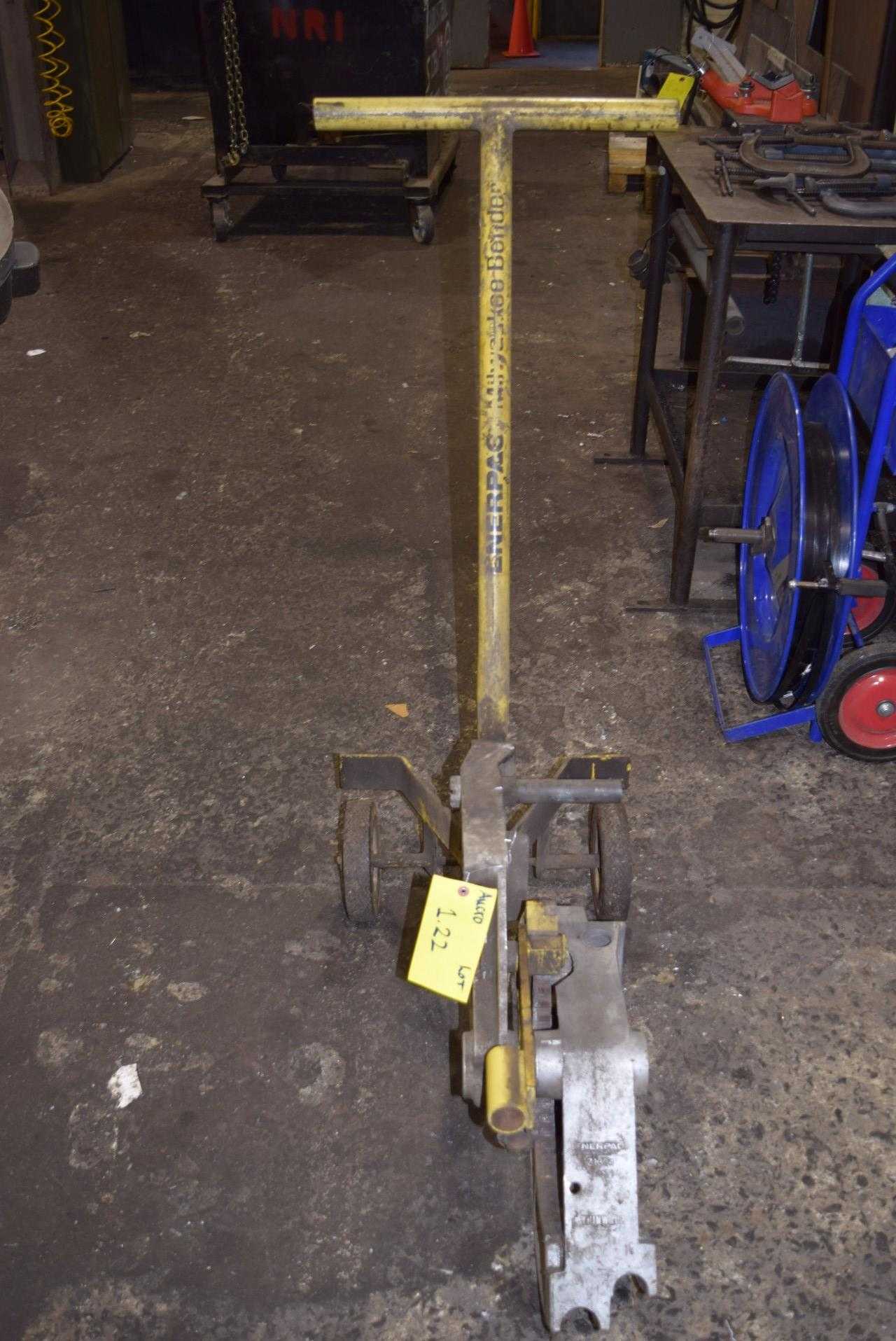 ENERPAC MILWAUKEE BENDER Z1304 1/2 " TO 2" PIPE BENDER - MISCELLANEOUS