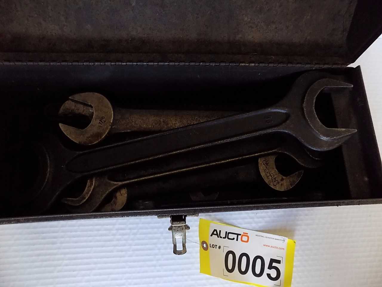 TOOL BOX WITH WITH ASSORTED CRESCENT WRENCHES - MISCELLANEOUS