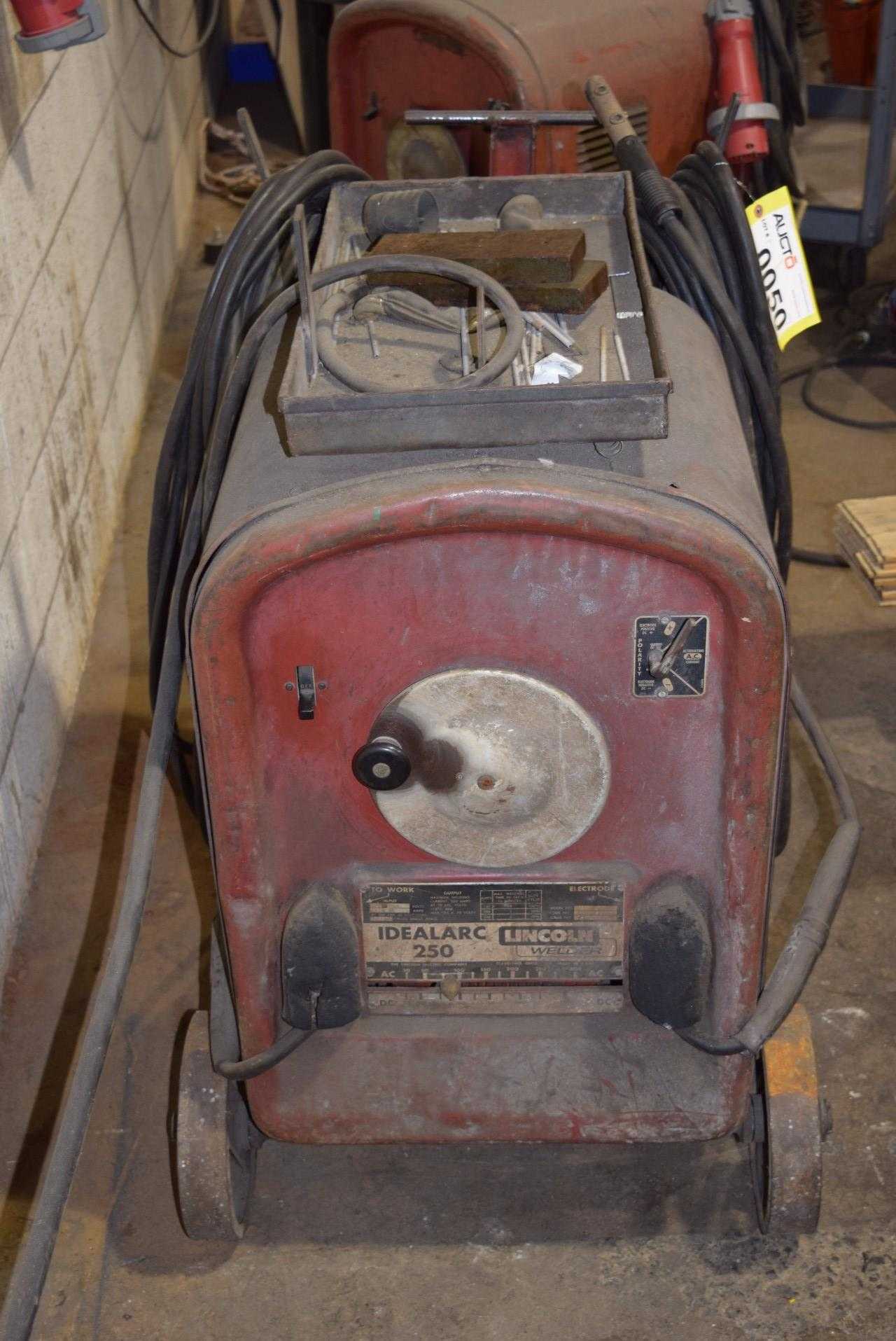 LINCOLN IDEALARC 250 MODEL 250-250 WELDER - MISCELLANEOUS