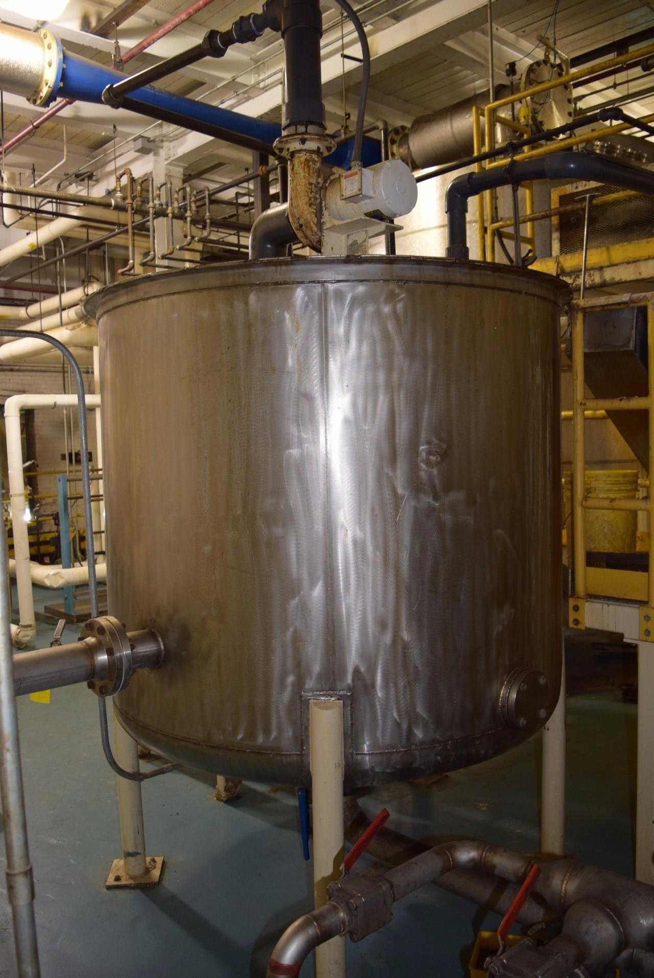 5 FT X 4.6 FT INCH STAINLESS STEEL TANK - MISCELLANEOUS