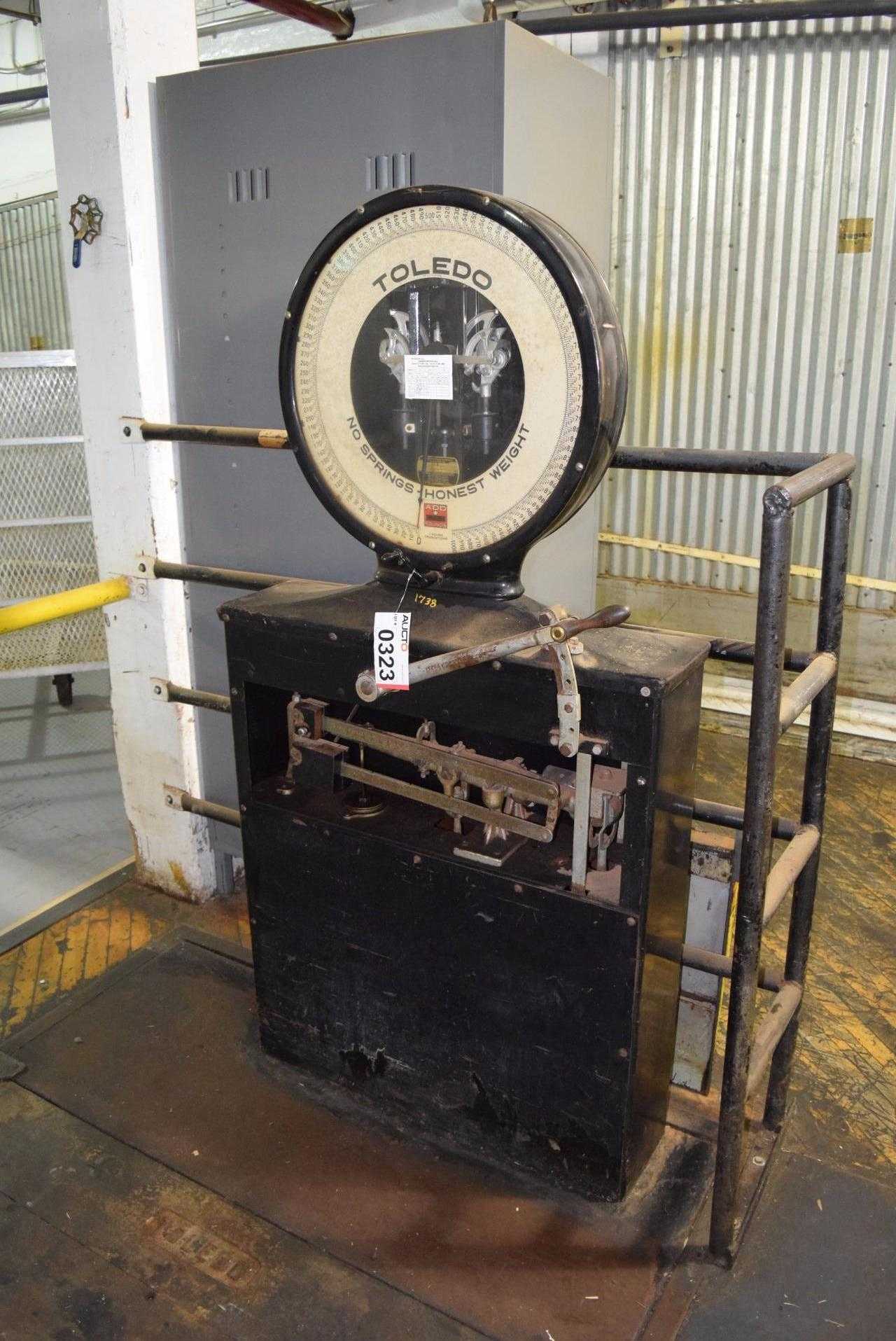 TOLEDO 31-1521 FC 4250 LBS. CAPACITY FLOOR SCALE - MISCELLANEOUS
