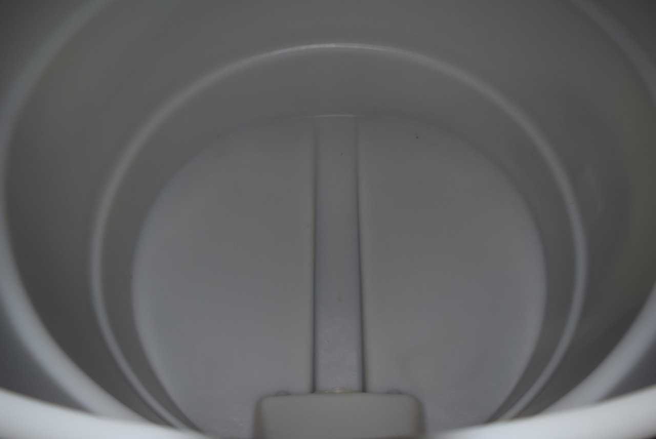 ASSORTED LOT OF 3 PLASTIC CONTAINERS - MISCELLANEOUS