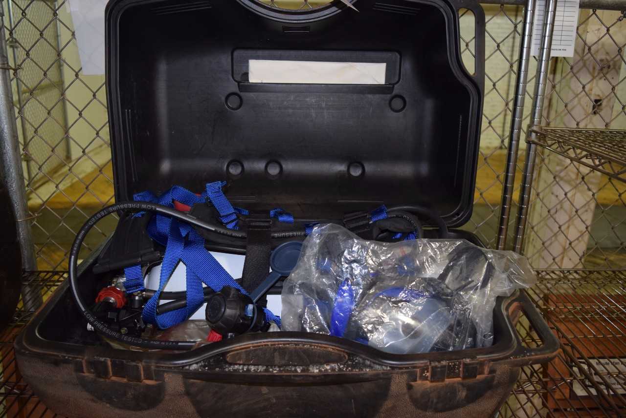 SURVIVAIR COUGAR SELF CONTAINED BREATHING APPARATUS SCBA - MISCELLANEOUS