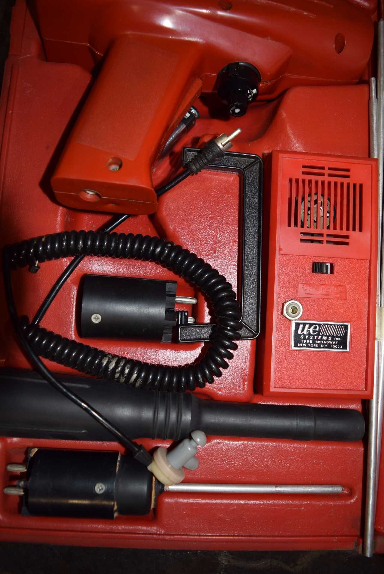 UE SYSTEMS MODEL SST ULTRASONIC TROUBLE SHOOTER KIT - MISCELLANEOUS