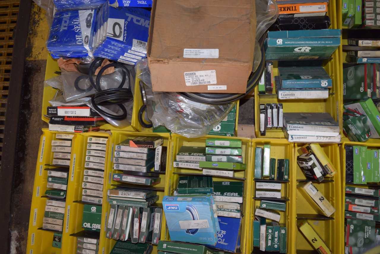 1 PALLET OF OIL SEALS - TIMKEN, SKF, CR - MISCELLANEOUS