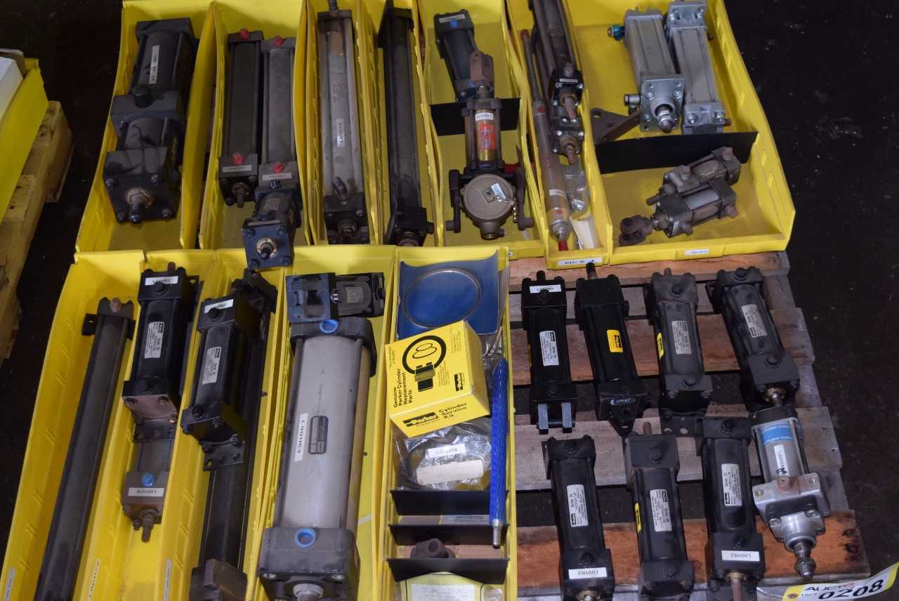 1 PALLET OF PNEUMATIC & HYDRAULIC CYLINDERS - MISCELLANEOUS