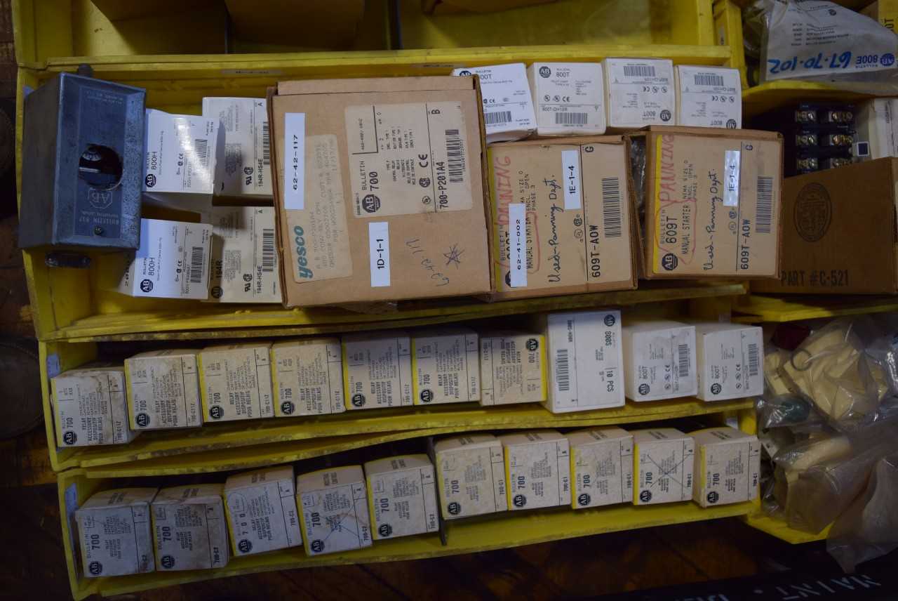 1 PALLET OF ASSORTED ELECTRICAL PARTS - MISCELLANEOUS