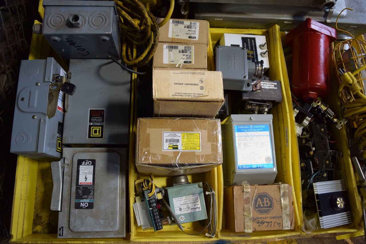 1 PALLET OF ASSORTED ELECTRICAL PARTS - MISCELLANEOUS